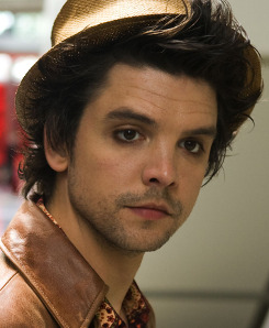 Andrew Lee Potts